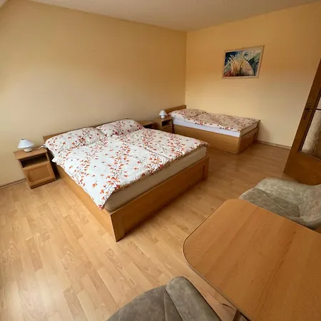 Lutra Montana Privatunterkunft