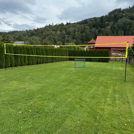 Privatunterkunft Lutra Montana *