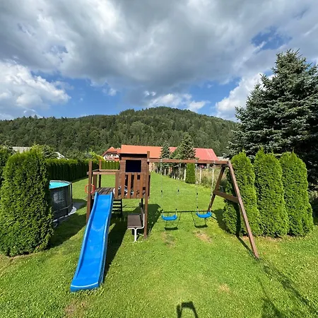 Lutra Montana Privatunterkunft *