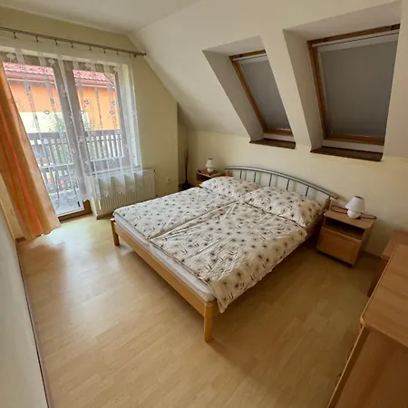 Lutra Montana Privatunterkunft Relov